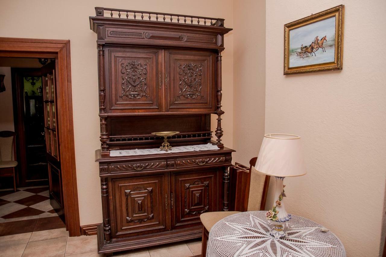 Dwor Woskrzenice Hotell Biała Podlaska Exteriör bild